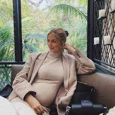 Mit dieser zeile hat lena gercke mitte januar ihre schwangerschaft öffentlich gemacht. So Schon Schwanger Lena Gercke Postet Neues Babybauch Bild Promiflash De