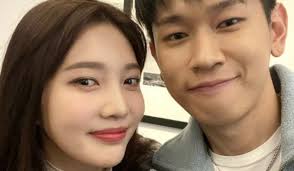 Red velvet's joy and crush are dating. Yub6ivux2oicpm