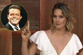 Antes de comenzar su carrera como periodista, carolina losada trabajó unos años como modelo. La Sorprendente Anecdota De Carolina Losada Que Lo Vinculo Con Luis Miguel En El Pasado