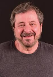 Miriam Freitas: O ator Flávio Galvão contratado pela Record TV, dá vida a  voz de Deus nas novelas bíblicas e na vida pessoal vive um amor jovial com  a escritora Jade Andrade –