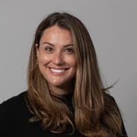 Kelly Wishart's Instagram, Twitter & Facebook