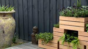 D I Y Stackable Wooden Planters D I Y At Bunnings Youtube Garden Planter Boxes Diy Wooden Planters Diy Planters