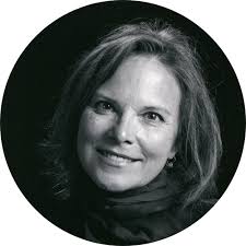 Allison Cobb's Instagram, Twitter & Facebook