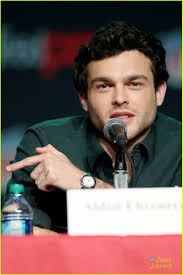 Zoey Deutch: 'Beautiful Creatures' at New York Comic Con!: Photo 502137