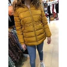 Votre doudoune femme devra avant tout correspondre à votre façon de vous habiller. Doudoune Femme Camel Collection Pas Cher La Boutique Des Marques