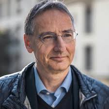 Thomas Egger в X: „Quel avenir pour les magasins de village? Réponses dans  l'interview dans le 12H30. https://t.co/PTHJsaiq4W“