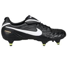 Black And White Soccer Cleats Nike Men S Air Legend Sg Soccer Cleats 7 5 Black White Volt Nike Men Sport Shoes Soccer Cleats