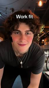 Where Does Sam Finch Bartender Work