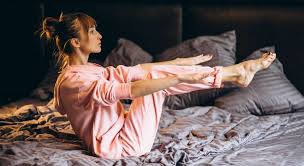 Perut buncit tidak hanya akan berakibat pada kesehatan tetapi juga penampilan. 5 Gerakan Olahraga Sebelum Tidur Malam Untuk Tubuh Ideal Inthebox