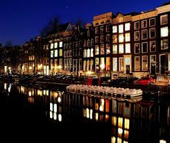 Many amsterdam fashion brands are working hard to make their industry more sustainable. Gunstige Busreisen Nach Amsterdam Kurztrips Und Events Stadtereisen Schnappchenreisen Amsterdam