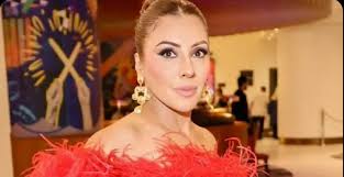 Controversial race baiter Narinder Kaur furious after being turned away  from National Television Awards red carpet last night! I've found some feel  good news to make us laugh folks! In the bin