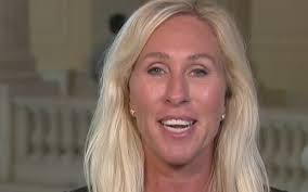 Blake Banfield's Instagram, Twitter & Facebook