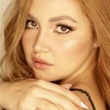 Geraldine Toro (@geraldinetoro) • Threads, Say more