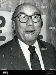 Leroy Royal's Instagram, Twitter & Facebook