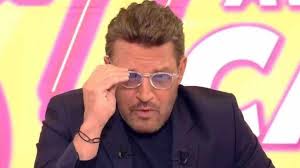 He is a producer and actor, known for secret story (2007). Benjamin Castaldi Opere Des Yeux Une Grosse Catastrophe Il Revele Son Visage Tumefie