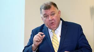 Dissident liberal mp craig kelly — labelled a menace by labor — has been told by the prime minister to heed expert medical advice, after the outspoken politician promoted unproven coronavirus. Liberal Mp Craig Kelly S Future In Federal Parliament In Doubt Sky News Australia