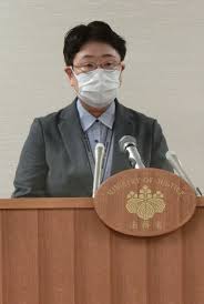 English 写真：© natsuki yasuda/ dialogue for people 2021年3月6日、名古屋入管に収容されていたスリランカ人女性ウィシュマさんが亡くなられました。彼女は歩けないほど衰弱し、入管に対し点滴を求め、仮放免申請（一時的に収容から. Yos2jqps192i5m