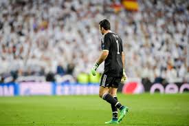 Juventus's iconic goalkeeper gianluigi buffon will leave the club at the end of the 2020/21 serie a campaign. Report Real Madrid Showing Interest In Gianluigi Buffon As Courtois S Backup Managing Madrid