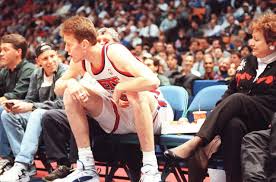 Shawn bradley official nba stats, player logs, boxscores, shotcharts and videos. Today In Nets History Bradley Blocks 11 Shots In Triple Double Effort