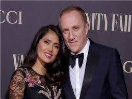 وقال حايك إنّ طموح الشيخ محمد بن زايد، ولي عهد أبوظبي لن يقف عند حدود مسبار الأمل، بل أن رؤية بن راشد المستقبلية هي جعل الامارات مركز للابحاث والعلوم الفضائية. Ø´Ø§Ù‡Ø¯ ØªØµØ±Ù ØºØ±ÙŠØ¨ Ù…Ù† Ø²ÙˆØ¬ Ø³Ù„Ù…Ù‰ Ø­Ø§ÙŠÙƒ ÙÙŠ Ø¹ÙŠØ¯ Ù…ÙŠÙ„Ø§Ø¯Ù‡Ø§ Ø¨ÙˆØ§Ø¨Ø© Ø£Ø®Ø¨Ø§Ø± Ø§Ù„ÙŠÙˆÙ… Ø§Ù„Ø¥Ù„ÙƒØªØ±ÙˆÙ†ÙŠØ©