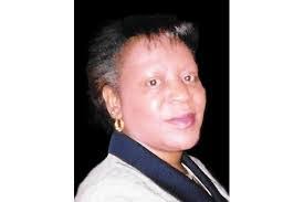 Ella Givens's Instagram, Twitter & Facebook