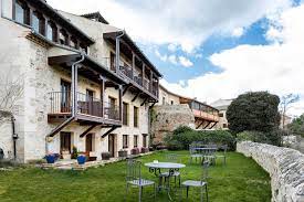 We did not find results for: Hotel Hospederia De Santo Domingo En Pedraza Segovia
