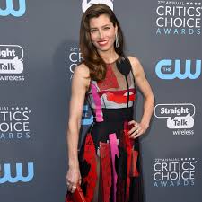 Biel began her career as a vocalist appearing in musical productions until she was cast as mary. Jessica Biel Net Worth Is Super Impressive Find Out 1 Alter Vermogen