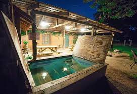 You can kayak, paddleboard, swim, fish or simply hangout and cool off in the creek. Geronimo Creek Retreat Glamping Cabin 5 Campsite Seguin Info Photos Reviews Book At Hotels Com