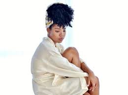 How to pineapple short natural hair type 4 curls preserve short natural hair overnight natural hair types natural hair styles short natural hair styles Pineapple Method For Natural Hair What It Is How To Do It Beauty Finehomesandliving Com