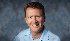 Malcolm Hawker's Instagram, Twitter & Facebook