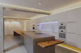 Kochinsel Aus Beton Esstisch Holz Kombination Kuche Loft Esstisch Holz Kochinsel