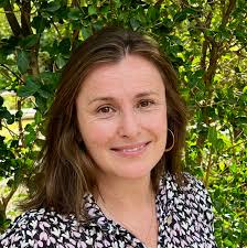 Jade Saunders's Instagram, Twitter & Facebook