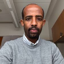 Family and friends celebrating the graduation of my daughter with good  vibes and bites. Feeling deeply grateful 🙏🏾!