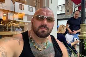 Hollywood film extra forced to quit job due to severe shortage of ADHD  medication