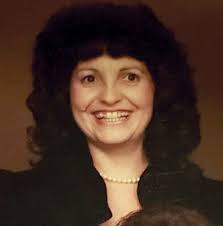 Lita Catt, 71, of Seattle, Washington has passed away.