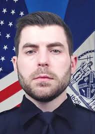 Fundraiser honors fallen NYPD detective Jonathan Diller with scholarship  for high school students