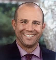 Matt Porricelli will be recommended to the Board of Education at Tuesday's  mtg for Interim Murray Ave. School Principal https://tinyurl.com/e4n2b9m7