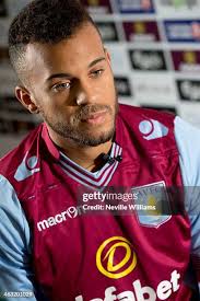 22 Aston Villa Unveil New Signing Ryan Bertrand Stock Photos, High-Res  Pictures, and Images