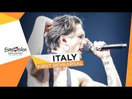 Italy's maneskin wins after massive public vote, as rock music shows it mettle. Eurovision 2021 Day 6 Rehearsals From Italy Germany The Netherlands France United Kingdom And Spain Eurovisionary Eurovision News Worth Reading