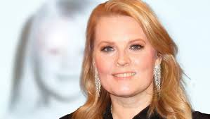 Kathy Kelly: "Ich habe meine Geschwister mit Humor zusammengehalten"