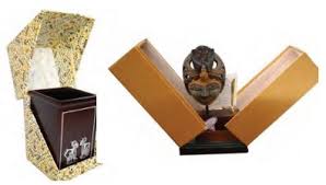 Bahkan tokoh wirausahawan sukses ini sampai bisa meraup omset hingga 12 milyar per tahun. Materi Wirausaha Kerajinan Dengan Inspirasi Budaya Non Benda Pustaka Belajar