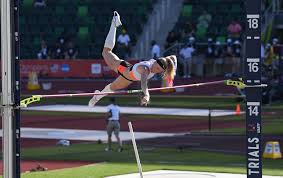 She won the silver medal in the pole vault event at the 2016 summer olympics. Sandi Morris Places Third To Make Second U S Olympic Team Arkansas Razorbacks