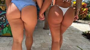 Kelsi Monroe - OF Threesome With Hayley Davies - CamWhores
