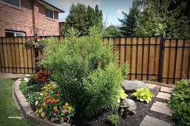 Use with slipfence aluminum post and wood pickets, both sold separately. Tahoe Slipfence Trustedpros