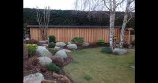 Cloture Muret Haut Rhin 68 Palissade Terminee Backyard Garden Backyard Plants