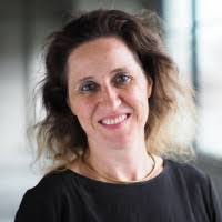 Angela Munger's Instagram, Twitter & Facebook