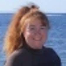 Anna Topham (@Tiklsme)