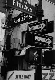 The Big Apple Is Known For Its Amazing Architecture And Design Find All The N Black And White Picture Wall Black And White Photo Wall New York Black And White