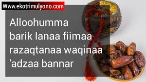 Setiap zat yang masuk ke dalam tubuh kita merupakan karunia dari serta tidak lupa doa ini memiliki makna yang mendalam. Doa Sebelum Makan Dan Sesudah Makan Lengkap Dengan Artinya