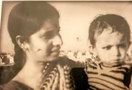 Smriti irani (indian textile minister) sister: Smriti Irani Wiki Age Husband Family Biography More Wikibio